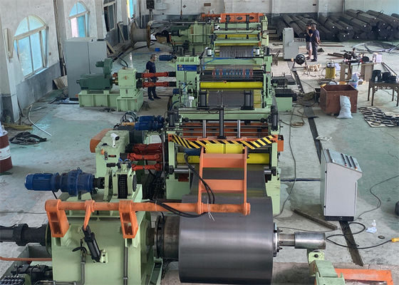 Maszyna do cięcia wzdłużnego o dużej prędkości i precyzji światła 0,3-3 X 1250 mm