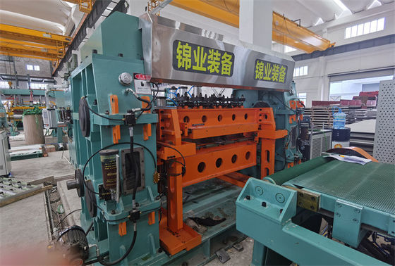 Automatyczne nożyce obrotowe Fly Cut To Length Line Stal nierdzewna 0,3 - 3 X 1000 200 mm